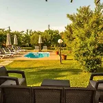 Blue Wave Beach Villa With Pool 100M From The Beach