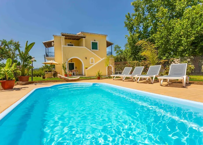 Blue Wave Beach Villa With Pool 100M From The Beach