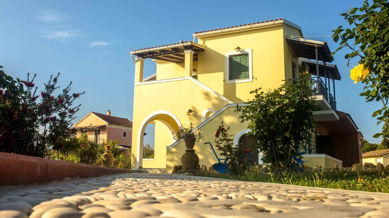 Apartment Blue Wave With Pool 100m From The *